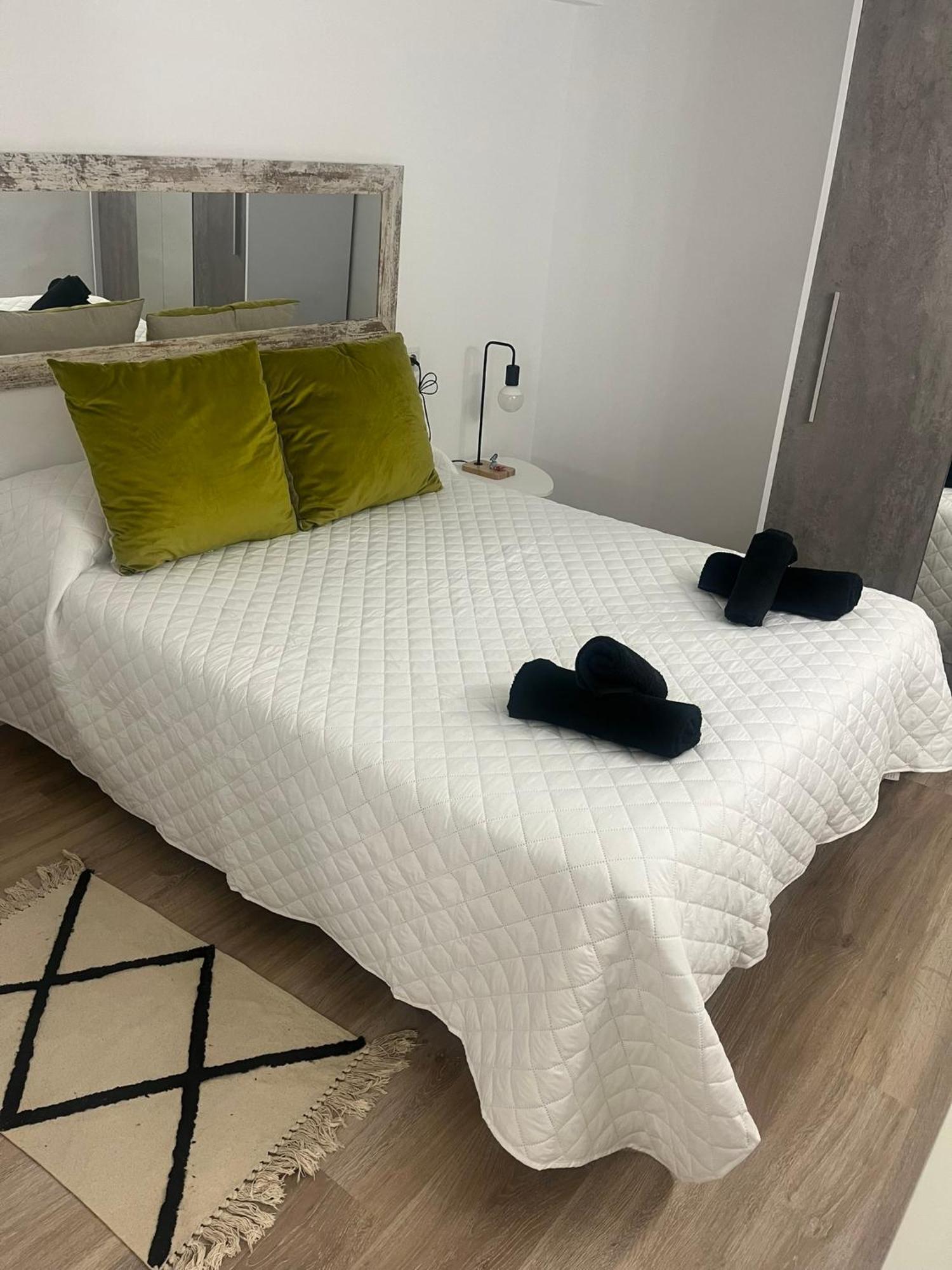 Gurea Casco Viejo Appartement Bilbao Buitenkant foto