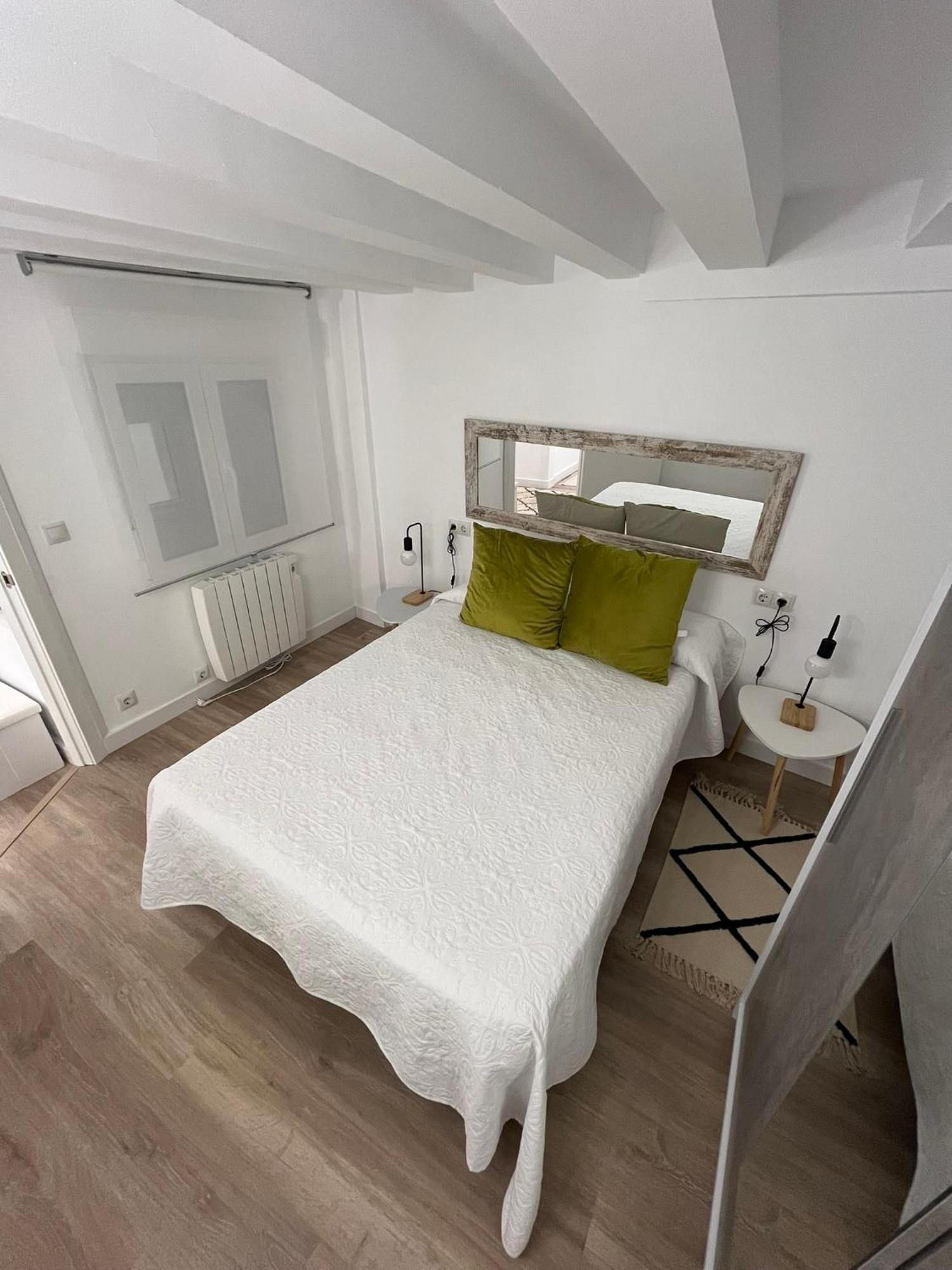 Gurea Casco Viejo Appartement Bilbao Buitenkant foto