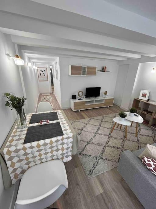 Gurea Casco Viejo Appartement Bilbao Buitenkant foto