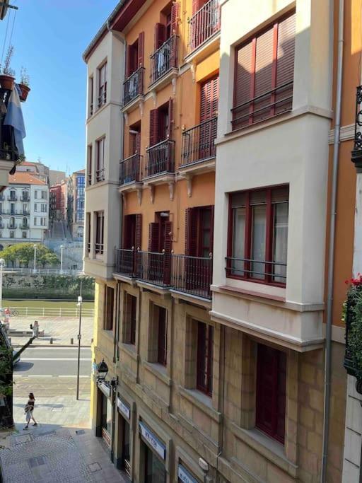 Gurea Casco Viejo Appartement Bilbao Buitenkant foto
